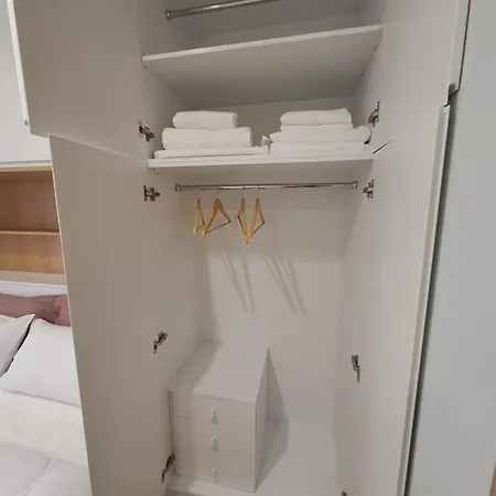 Апартаменты Comfy In *